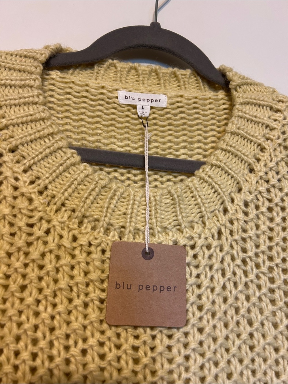 NWT Colorblock Sweater - Picture 2 of 4